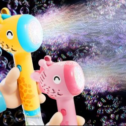 Giraffe bubble gun